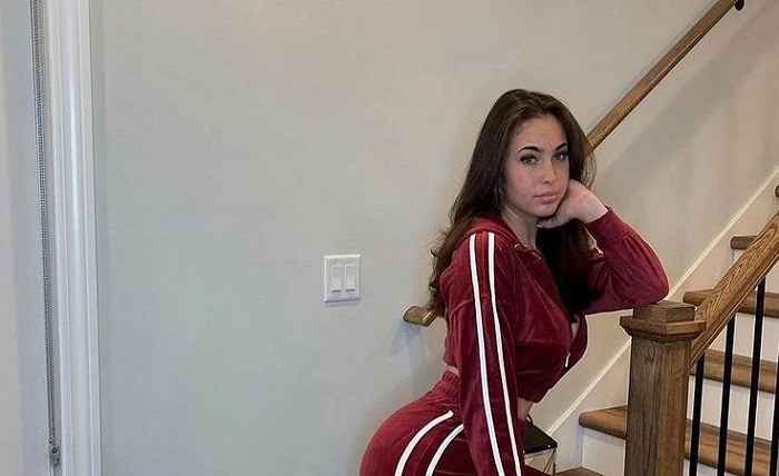ash kash age
